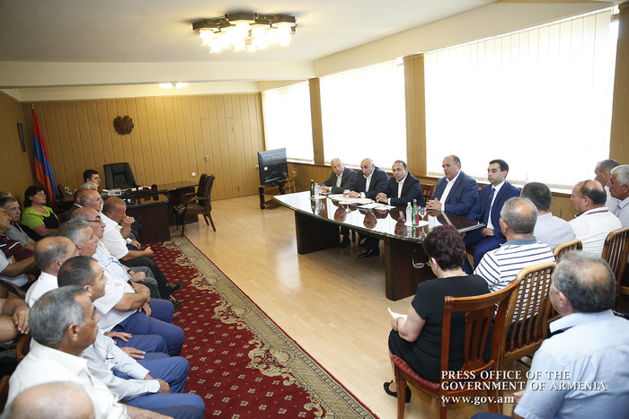 Վարչապետն աշխատանքային այցով եղել է Արարատի մարզում