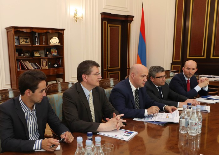 Փոխվարչապետ Տիգրան Ավինյանն ընդունեց Վերակառուցման և զարգացման եվրոպական բանկի պատվիրակությանը