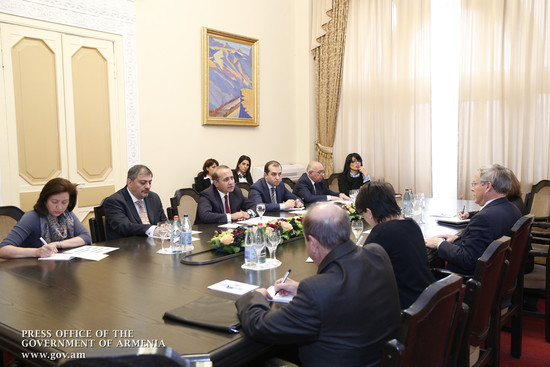 ՀՀ վարչապետը և ԱՄՆ դեսպանը քննարկել են հայ-ամերիկյան համագործակցության զարգացման հեռանկարները