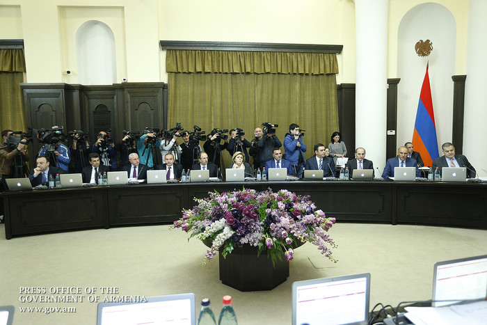 Կվերացվեն ԵԱՏՄ երկրներից  ներկրված մեքենաների ԱԱՀ-ով հարկման անցումային դրույթները