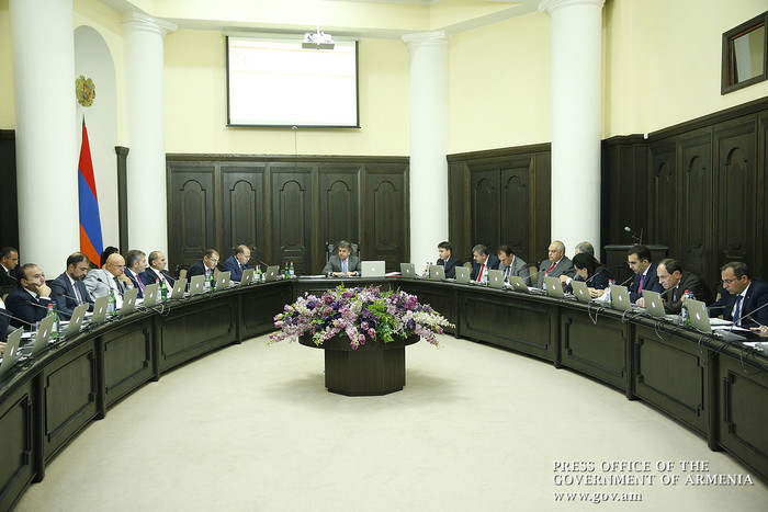 Վարչապետը հանձնարարել է պարզել գյուղատնտեսության ոլորտում արձանագրված անկման պատճառները