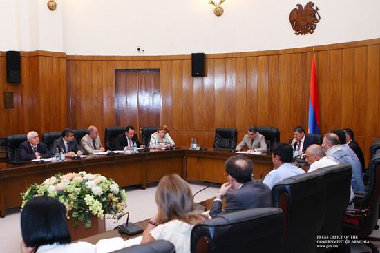 Կառավարության ղեկավարն ընդունել է ազատամարտիկներին