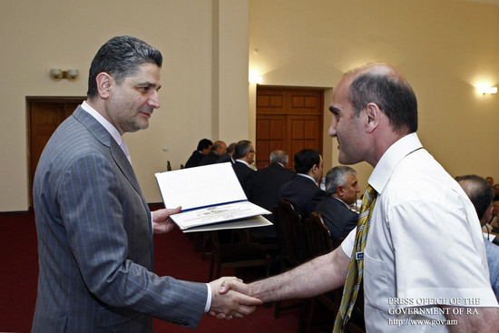 Վարչապետը շնորհավորել է դատախազության աշխատողներին   մասնագիտական տոնի առթիվ