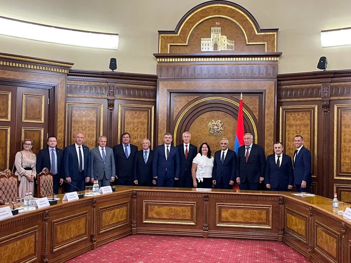 Փոխվարչապետ Մհեր Գրիգորյանն ընդունել է Ռուսաստանի և Բելառուսի սպորտի նախարարների գլխավորած պատվիրակո