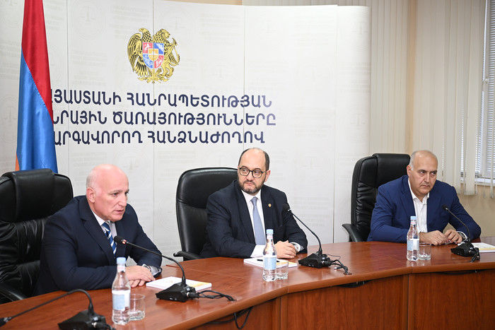 Արայիկ Հարությունյանը ՀԾԿՀ աշխատակազմին է ներկայացրել  Մեսրոպ Մեսրոպյանին