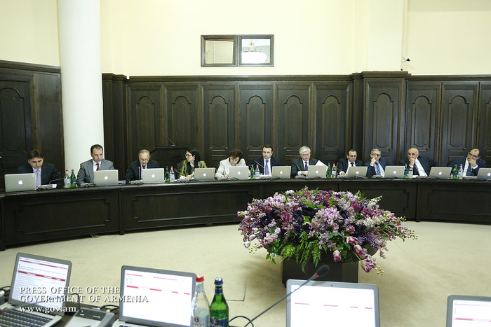 Պետության կողմից քաղաքացիներին  մատուցվող ծառայությունների որակի և արդյունավետության բարելավման  խնդ
