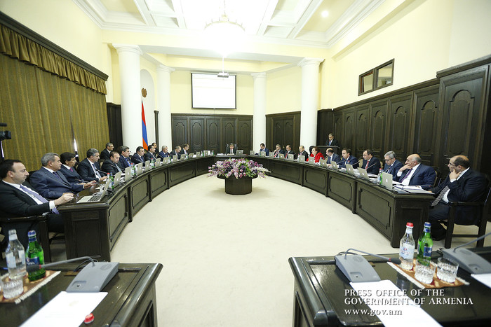 Սպառողի իրավունք, սեփականաշնորհված ակտիվներ, տարածքային զարգացում, գնումներ, կառավարում և կառուցվածք