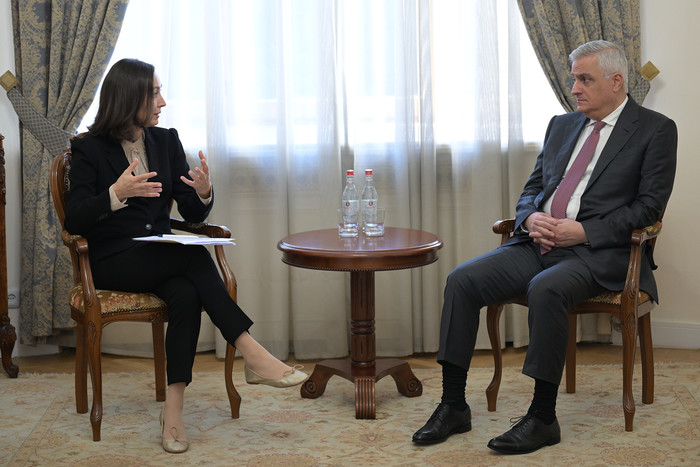 Փոխվարչապետ Մհեր Գրիգորյանն ընդունել է ԵՆԲ տարածաշրջանային ներկայացուցչության ղեկավարին