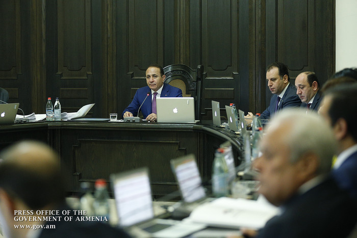 Վարչապետը հորդորել է լինել հետևողական դեղերի շուկայում գնագոյացման գործընթացների նկատմամբ
