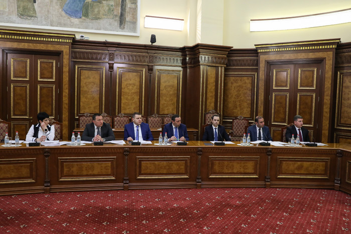 Միջգերատեսչական նիստ՝ փոխվարչապետ Մաթևոսյանի գլխավորությամբ