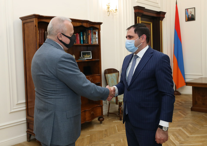Փոխվարչապետ Սուրեն Պապիկյանն ընդունել է ՀՀ-ում ՌԴ դեսպան Սերգեյ Կոպիրկինին