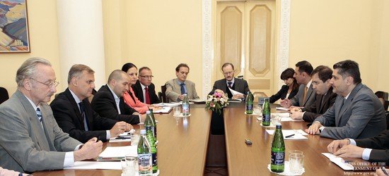 Պաշտոնական լրահոս