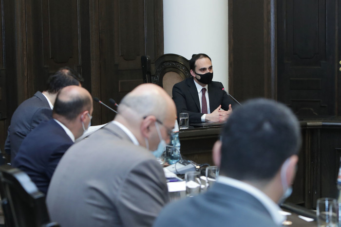 Տիգրան Ավինյանի գլխավորությամբ կայացել է Երևան քաղաքի 33-րդ թաղամասի կառուցապատման աշխատանքները համա