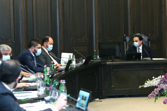 Տիգրան Ավինյանի գլխավորությամբ տեղի է ունեցել քննարկում Կոնդ թաղամասի վերաբերյալ