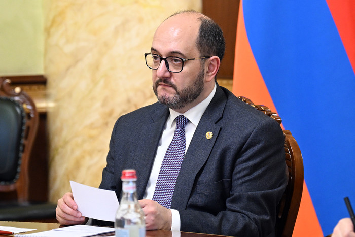 ՀՀ վարչապետի աշխատակազմի ղեկավար Արայիկ Հարությունյանը հանդիպում է ունեցել ՀՀ-ում Գերմանիայի դեսպան 