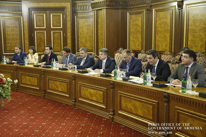 Վարչապետն ընդունել է ՎԶԵԲ նախագահի գլխավորած պատվիրակությանը