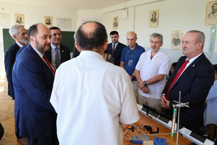 Արայիկ Հարությունյանը ներկա է գտնվել դպրոցն ինժեներ Ալեքսանդր Քեմուրջյանի անունով անվանակոչելուն նվի
