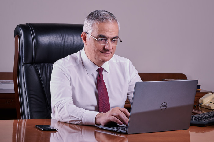 Փոխվարչապետ Մհեր Գրիգորյանը տեսազանգ է ունեցել ԱԶԲ նախագահի հետ