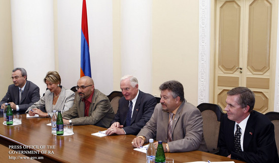 Վարչապետը շնորհավորել է «Ինտել» կորպորացիայի տնօրենների խորհրդի նախկին նախագահին ՀՀ նախագահի մրցանակ
