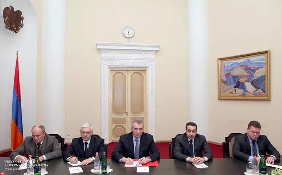 Տիգրան Սարգսյանն ընդունել է Վալերի Նազարովին