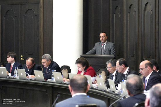 Պետությունն ամբողջությամբ կատարում է իր պարտավորությունը