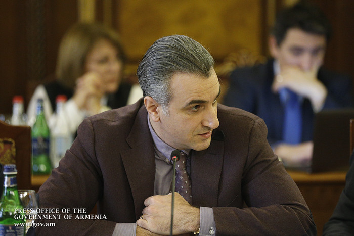 Վարչապետի մոտ քննարկվել է ՀՀ կառավարության ծրագրի կատարման ընթացքը