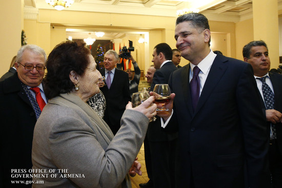 Վարչապետն ընդունել է Հայաստանի գործարար համայնքի ներկայացուցիչներին