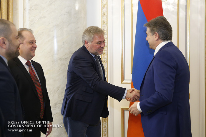 Վարչապետն ընդունել է Եվգենի Կասպերսկիին