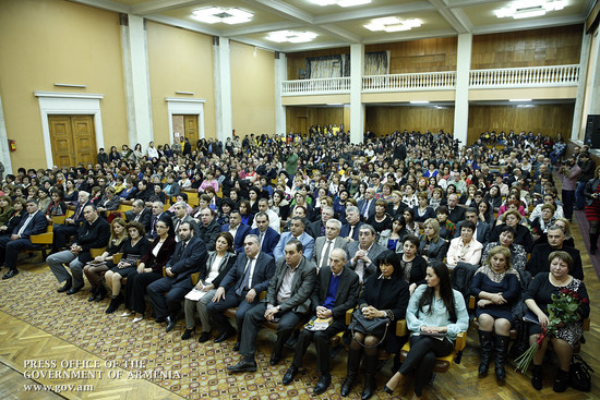 Վարչապետը շնորհավորել է սոցիալական աշխատողներին մասնագիտական տոնի առթիվ