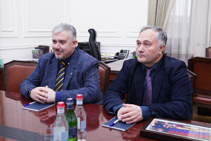 Արայիկ Հարությունյանն ընդունել է Եվրոպայի ծանրամարտի ֆեդերացիայի (EWF) ղեկավարներին