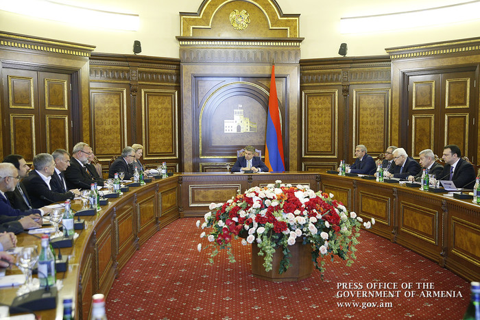 Վարչապետն ընդունել է EU-Asia Business Finance Center Holding-ի պատվիրակությանը