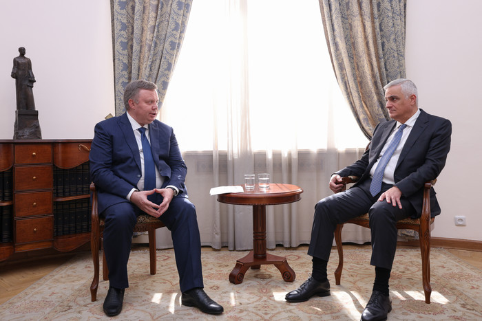 Փոխվարչապետ Մհեր Գրիգորյանն ընդունել է «Ռոսատոմ» պետական ​​կորպորացիայի գլխավոր տնօրենի առաջին տեղակ