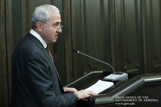 Հանրությանը հուզող խնդիրները կառավարության ուշադրության կենտրոնում են