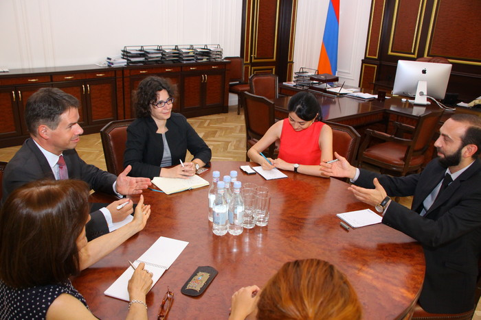 Առաջին փոխվարչապետ Արարատ Միրզոյանն ընդունել է Զարգացման ֆրանսիական գործակալության Հարավային Կովկասի