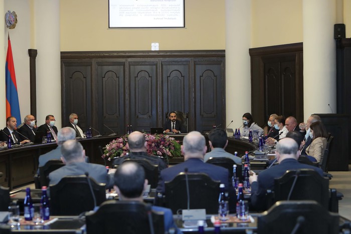 Կառավարությունը նախատեսում է ստեղծել առանձին մասնագիտացումներ ունեցող քաղաքացիական և վարչական պալատն