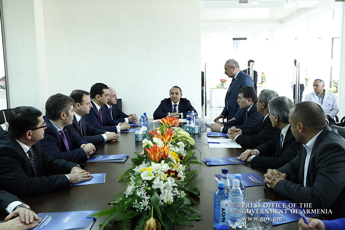 Վարչապետը ծանոթացել է սննդի և դեղերի անվտանգության փորձագիտական ժամանակակից լաբորատորիայի գործունեու