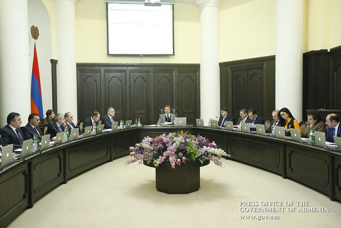 Վարչապետը խստագույնս զգուշացրել է. ադմինիստրատիվ ռեսուրսը քարոզչության համար օգտագործելն  «արջի ծառա