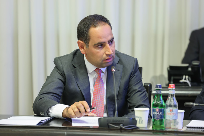 Արարատում կկառուցվի 2 բազմաբնակարան բնակելի շենք. կլուծվի 48 ընտանիքի  բնակարանային ապահովման հարցը