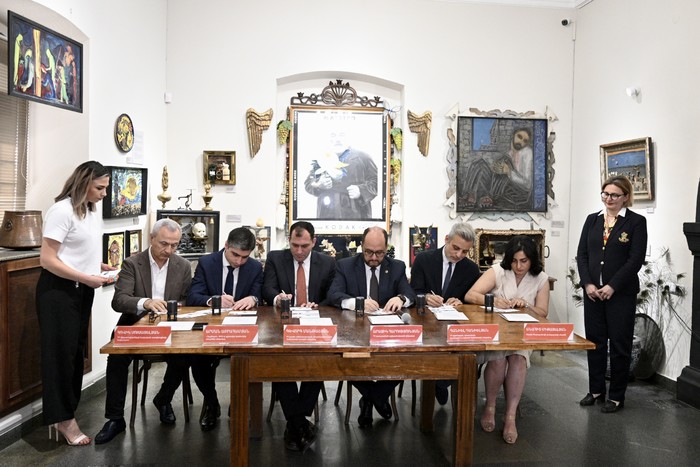 Արայիկ Հարությունյանը մասնակցել է «Աշխարհահռչակ հայեր. Սերգեյ Փարաջանովի ծննդյան 100-ամյակ» թեմայով 