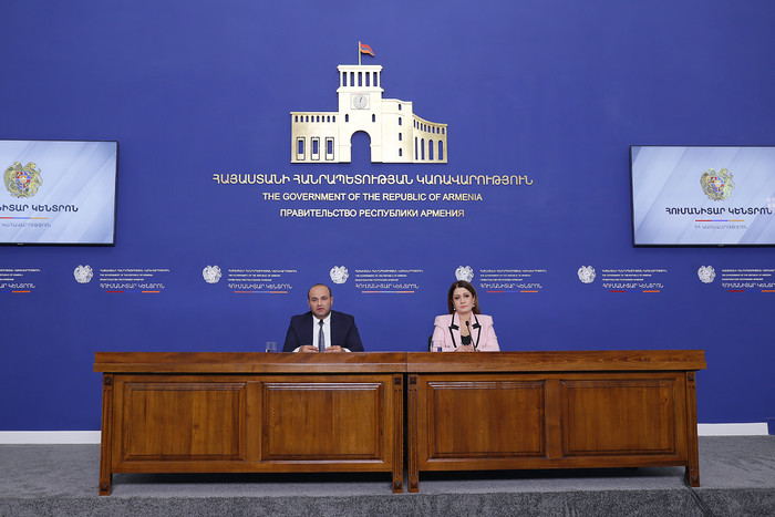 Առաջիկայում կիրականացվեն ԼՂ-ից բռնի տեղաhանված մեր հայրենակիցներին աջակցության ծրագրեր