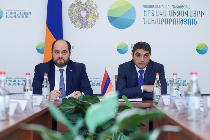 Արայիկ Հարությունյանը մասնակցել է Բնապահպանության և ընդերքի, Առողջապահական և աշխատանքի տեսչական մարմ