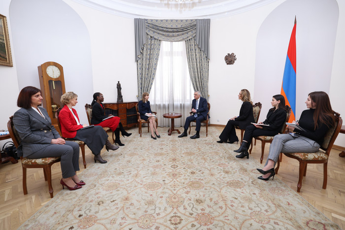 Փոխվարչապետ Մհեր Գրիգորյանը հանդիպում է ունեցել ՀԲ տարածաշրջանային փոխնախագահի հետ