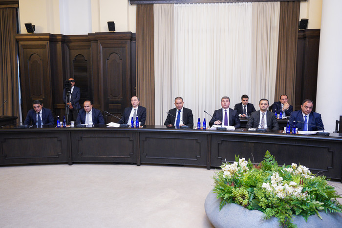 Կառավարությունը 382 մլն դրամ կհատկացնի միջպետական, հանրապետական նշանակության ավտոմոբիլային ճանապարհն