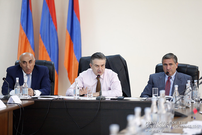 Վարչապետը խորհրդակցություն է անցկացրել Շիրակի մարզպետարանում և հետևել «Կումայրի» պատմական կենտրոնի զ