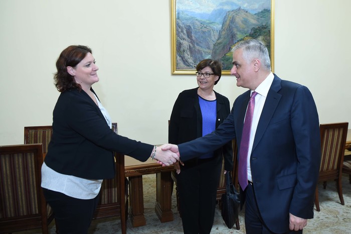 Փոխվարչապետ Մհեր Գրիգորյանն ընդունել է ՀՀ-ում  ԿԽՄԿ պատվիրակության ղեկավարին
