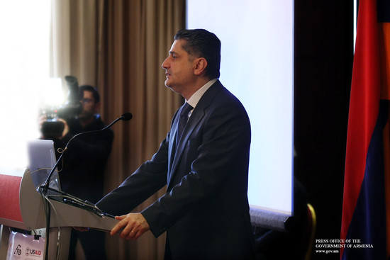 Վարչապետ. «ՀՀ յուրաքանչյուր աշխատող քաղաքացի պետության հետ միասին պատասխանատվություն է կրում բարեկեց
