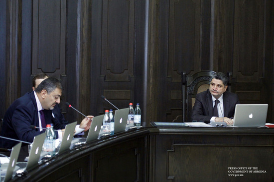 Մի շարք կարևոր խնդիրներ` վարչապետի ուշադրության կենտրոնում