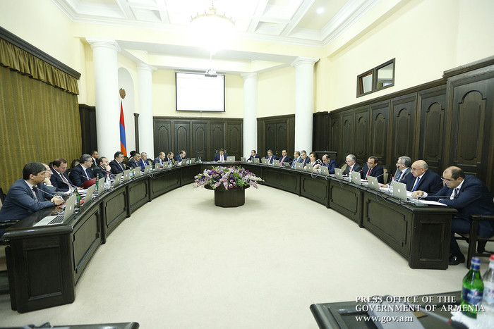 Վարչապետը հանձնարարական է տվել ընտանիքների անապահովության գնահատման համակարգի արդյունավետության  բար