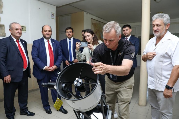 Արայիկ Հարությունյանը ներկա է գտնվել դպրոցն ինժեներ Ալեքսանդր Քեմուրջյանի անունով անվանակոչելուն նվի