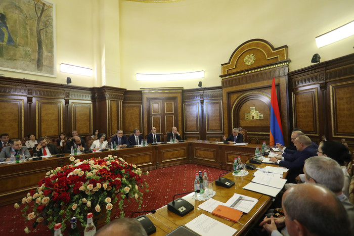 Փոխվարչապետ Մհեր Գրիգորյանի նախագահությամբ տեղի է ունեցել միջգերատեսչական հանձնաժողովի հերթական նիստ